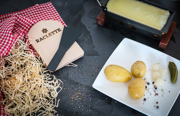 Raclette cheese: the creamy delight of french cuisine